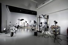 :  gallery