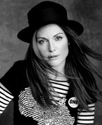COVER PHOTO: HELENA CHRISTENSEN