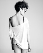 COVER PHOTO: ANDREA KLARIN