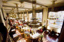 :  gallery