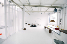 :  gallery