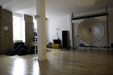 :  gallery