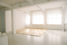 :  gallery