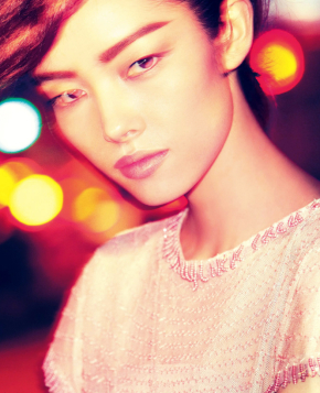 Photographer: G. T. Gan for Harper's Bazaar gallery