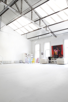 :  gallery