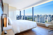 :  gallery