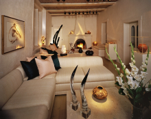 :  gallery