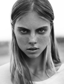 :  gallery