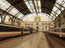 :  gallery