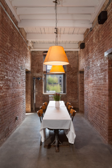 :  gallery