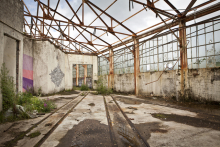 :  gallery