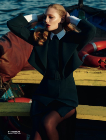 Magazine: Elle Mexico gallery