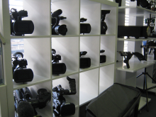 :  gallery