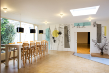 :  gallery