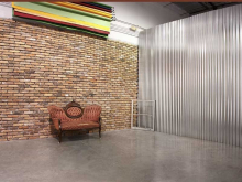 :  gallery