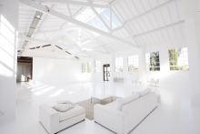 :  gallery