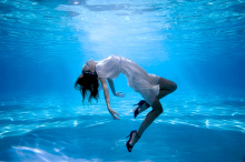 :  gallery
