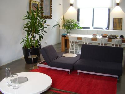 Barcelona [Spain]: Setup Productions