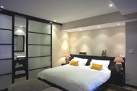 :  gallery