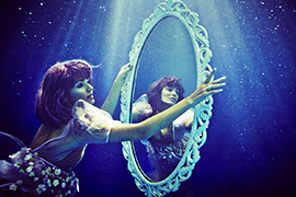 underwater photographers