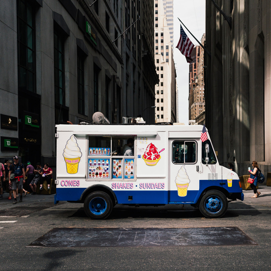 street / urban photographers