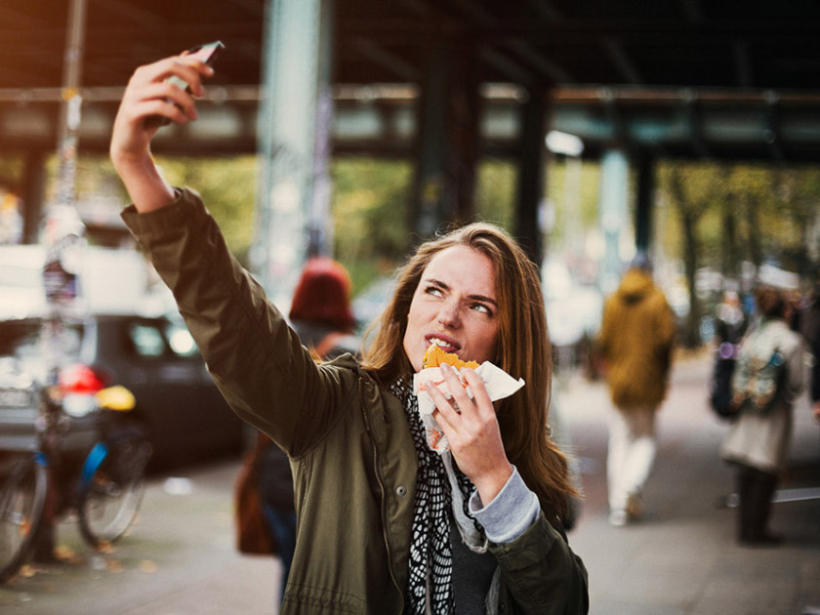 PEOPLE & LIFESTYLE PHOTOGRAPHY + MOTION