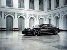 PHOTO POST PRODUCTION & CGI