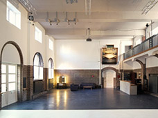 INTERNATIONAL RENTAL STUDIOS