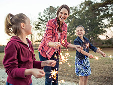 PEOPLE & LIFESTYLE PHOTOGRAPHY + MOTION