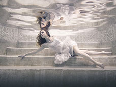 UNDERWATER PHOTOGRAPHY + MOTION