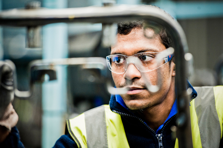Corporate & industrial photographers