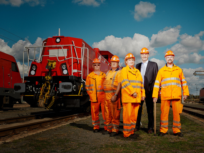 CORPORATE & INDUSTRIAL PHOTOGRAPHY + MOTION