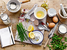 FOOD & DRINK PHOTOGRAPHY + MOTION
