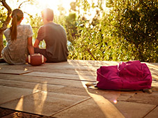 PEOPLE & LIFESTYLE PHOTOGRAPHY + MOTION