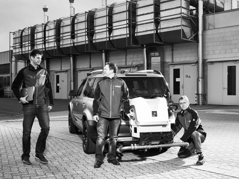 CORPORATE & INDUSTRIAL PHOTOGRAPHY
