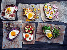 FOOD & DRINK PHOTOGRAPHY + MOTION