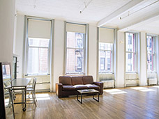 INTERNATIONAL RENTAL STUDIOS