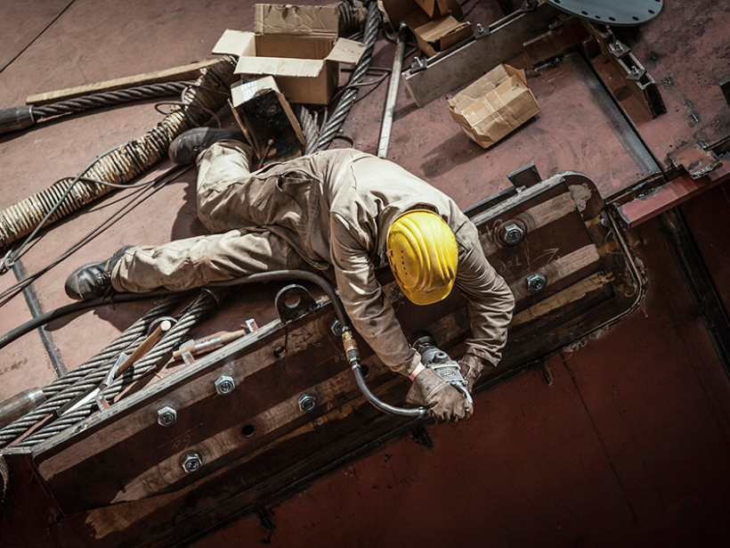 CORPORATE & INDUSTRIAL PHOTOGRAPHY