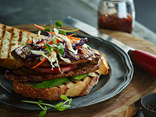 FOOD & DRINK PHOTOGRAPHY + MOTION