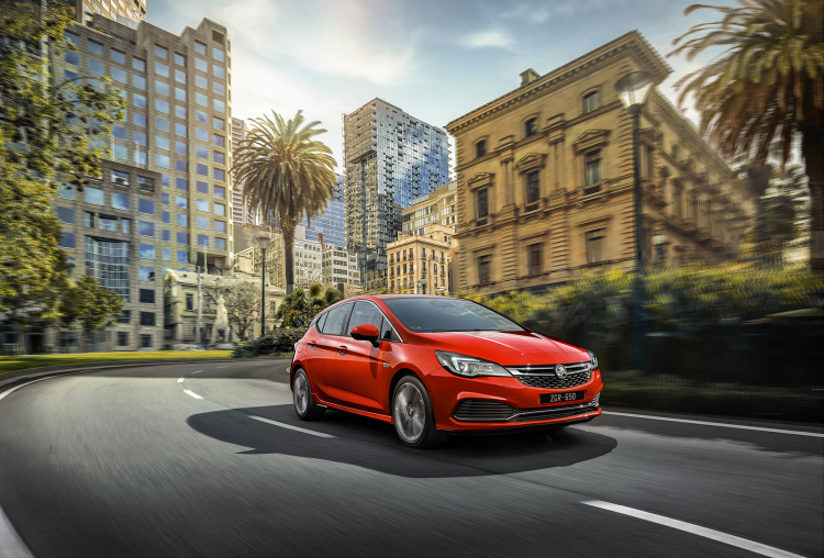 Cars and Advertising Photographers