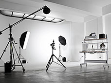 INTERNATIONAL RENTAL STUDIOS