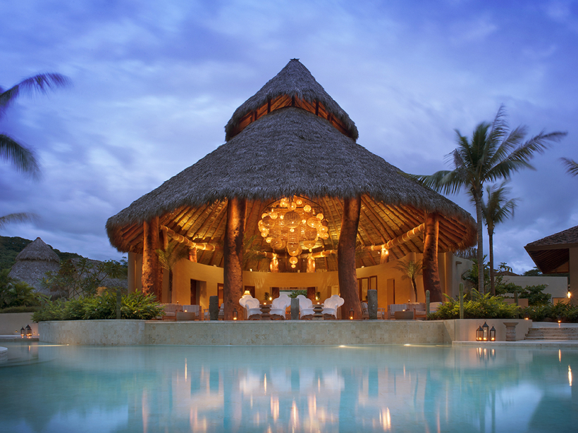 INTERIORS & EXTERIORS AND RESORT PHOTOGRAPHY