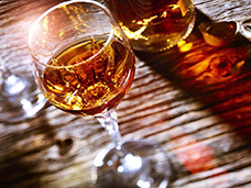 FOOD & DRINK PHOTOGRAPHY + MOTION
