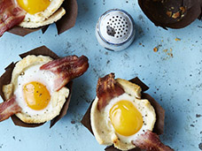 FOOD & DRINK PHOTOGRAPHY + MOTION