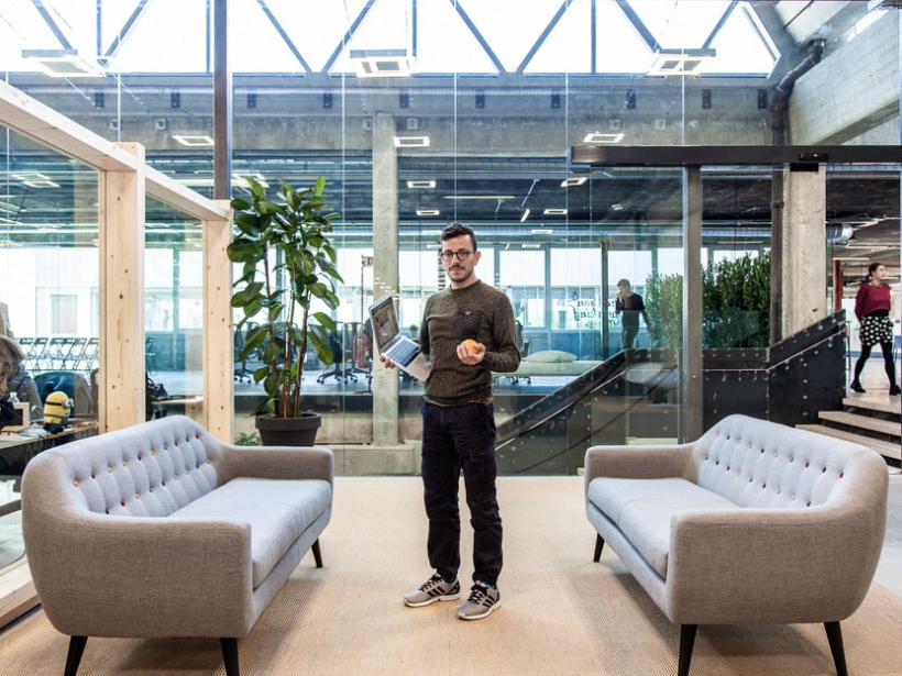 CORPORATE, INDUSTRIAL AND ANNUAL REPORT PHOTOGRAPHY