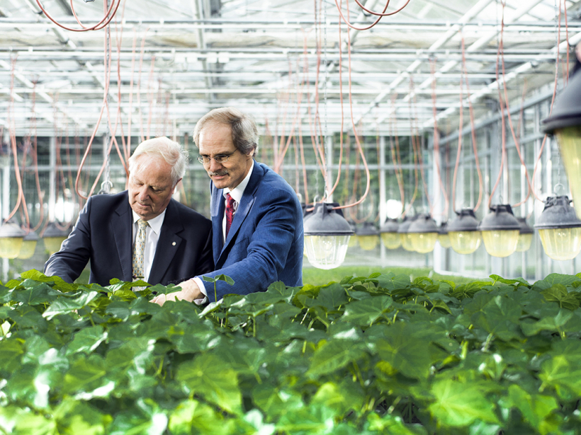 CORPORATE, INDUSTRIAL AND ANNUAL REPORT PHOTOGRAPHY