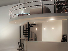 INTERNATIONAL RENTAL STUDIOS