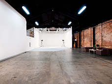 INTERNATIONAL RENTAL STUDIOS
