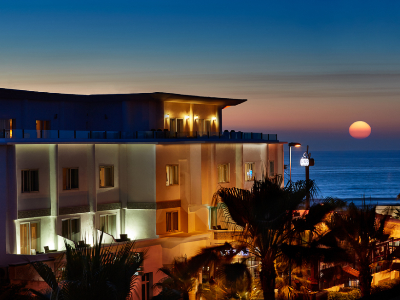 INTERIORS, ARCHITECTURE AND RESORT PHOTOGRAPHY