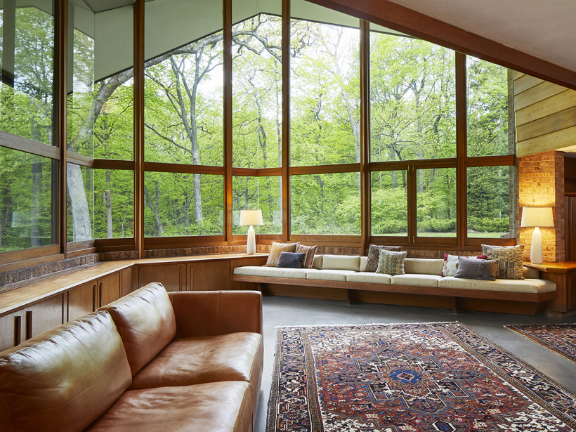 INTERIORS, ARCHITECTURE AND RESORT PHOTOGRAPHY
